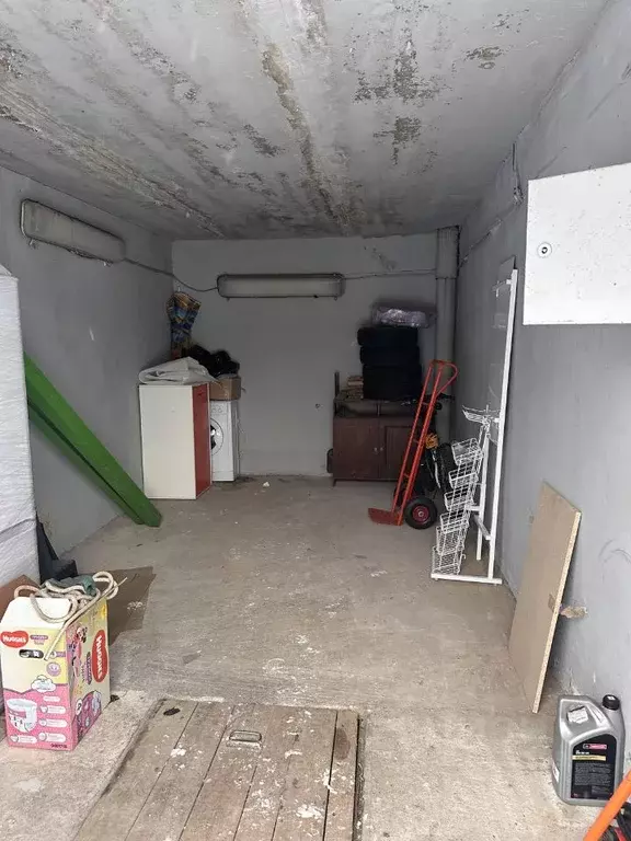 Гараж в Московская область, Одинцово Западная ул., 22 (18 м) - Фото 1