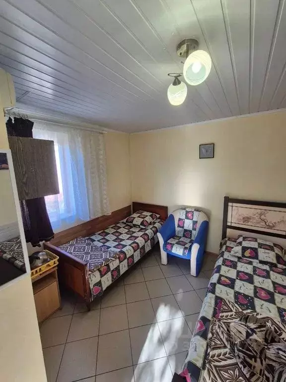 Комната Краснодарский край, Приморско-Ахтарск Октябрьская ул., 16 - Фото 1