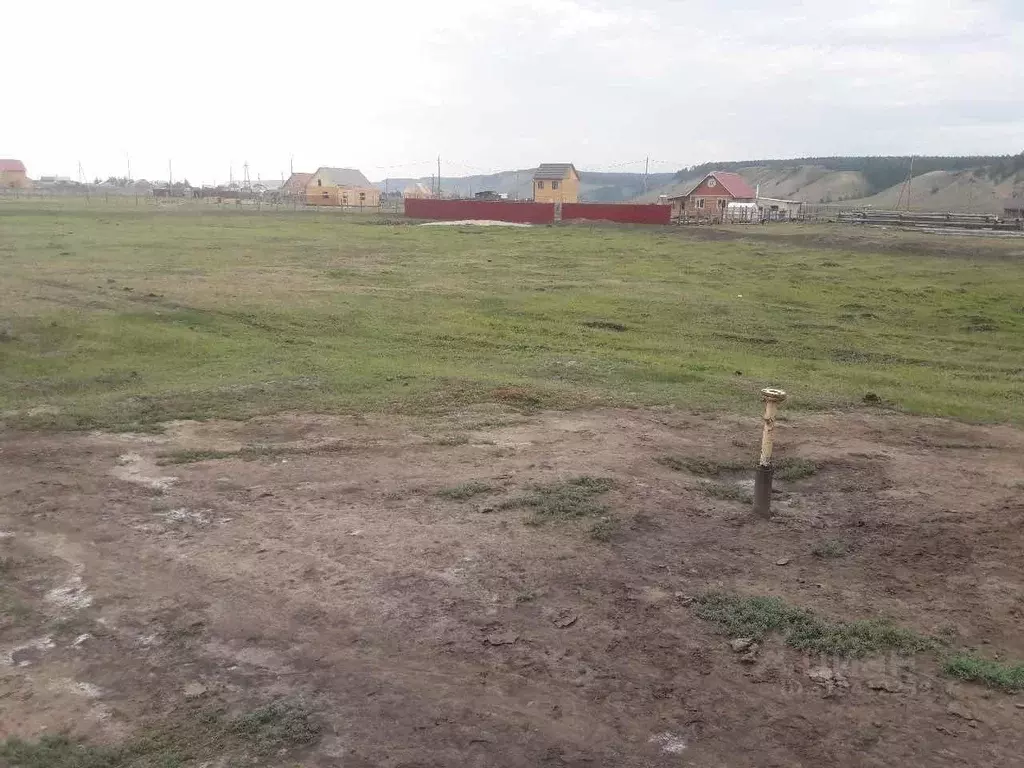 Участок в Саха (Якутия), Муниципальный район Хангаласский у., с. ... - Фото 0