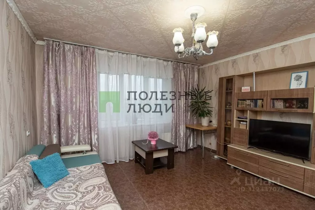 4-к кв. Красноярский край, Красноярск ул. Сергея Лазо, 28 (81.6 м) - Фото 0