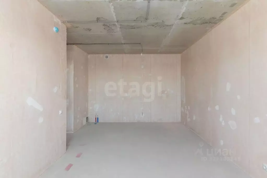 1-к кв. Тюменская область, Тюмень ул. Тимофея Чаркова, 93 (42.1 м) - Фото 0