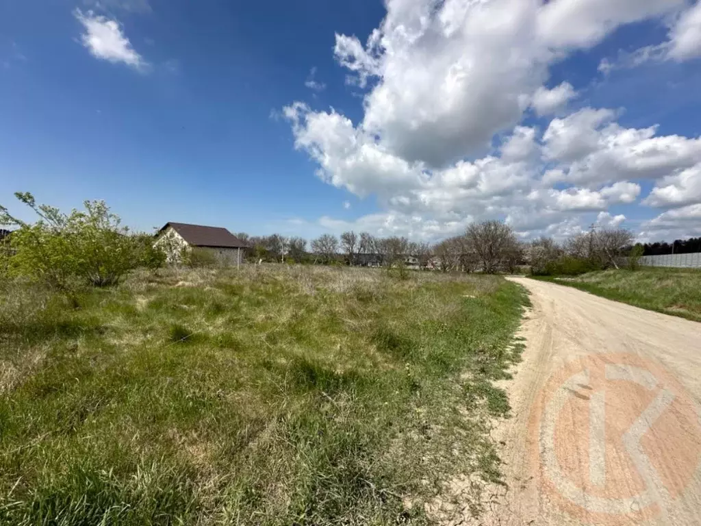 Участок в Крым, Симферопольский район, Перовское с/пос, Дубки 2 массив ... - Фото 1