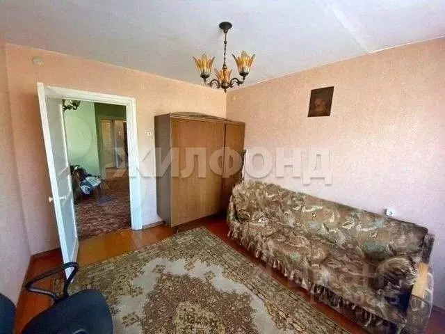 4-к кв. Кемеровская область, Ленинск-Кузнецкий ул. Гагарина, 8 (59.8 ... - Фото 0