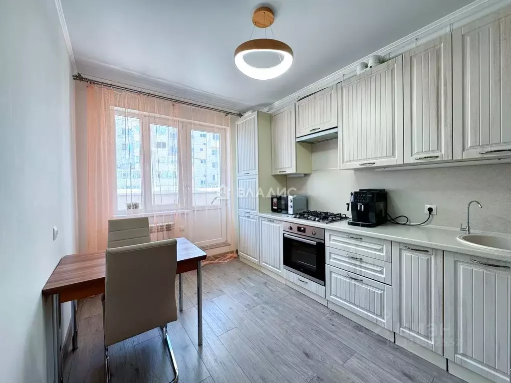 3-к кв. Белгородская область, Белгородский район, Дубовское с/пос, ... - Фото 0