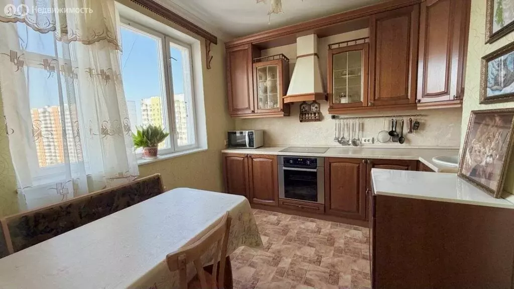 3-комнатная квартира: Москва, Пятницкое шоссе, 45 (73.3 м) - Фото 2