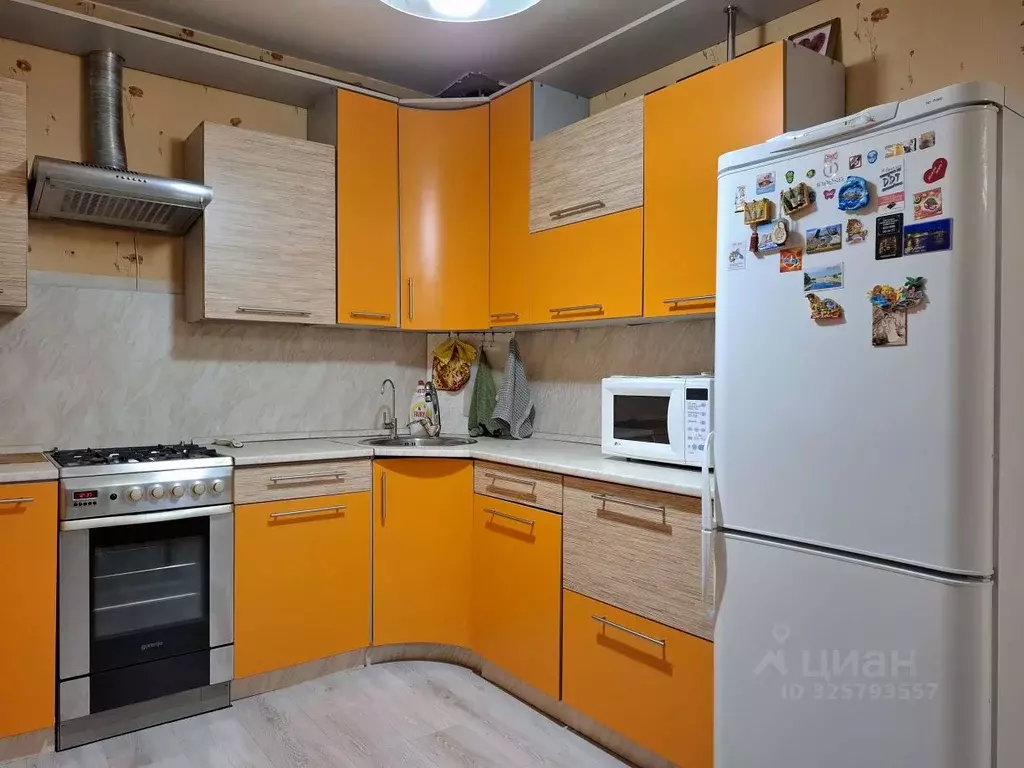 2-к кв. Кировская область, Киров Октябрьский просп., 95А (48.0 м) - Фото 1