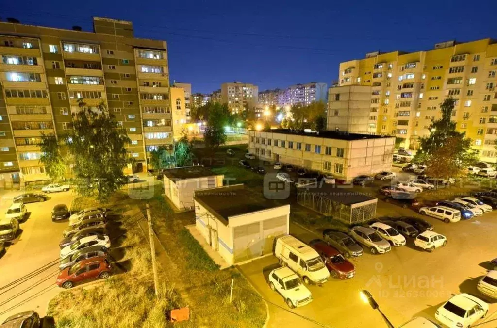 2-к кв. Татарстан, Казань ул. Хайдара Бигичева, 24/45 (53.4 м) - Фото 1