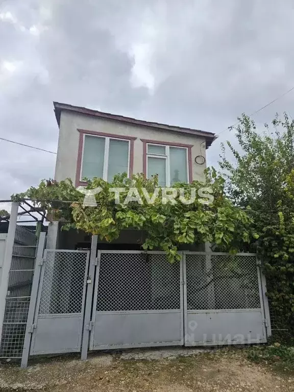 Дом в Севастополь Усть-Бельбек садоводческое товарищество,  (120 м) - Фото 1