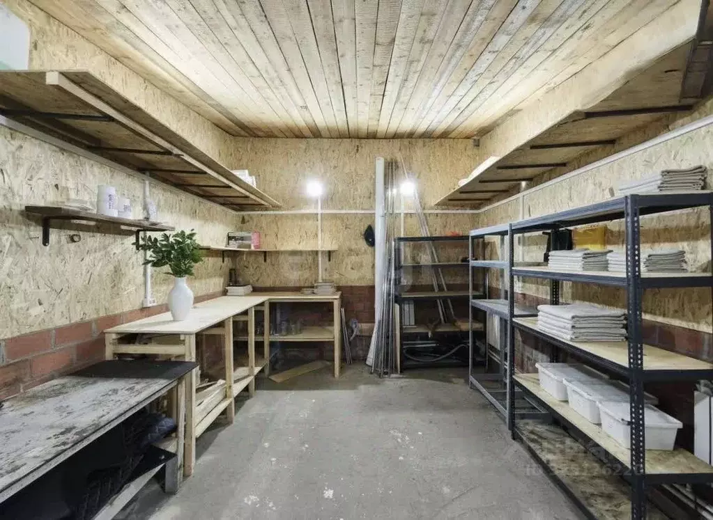 Гараж в Ханты-Мансийский АО, Ханты-Мансийск Обь гаражно-строительный ... - Фото 1