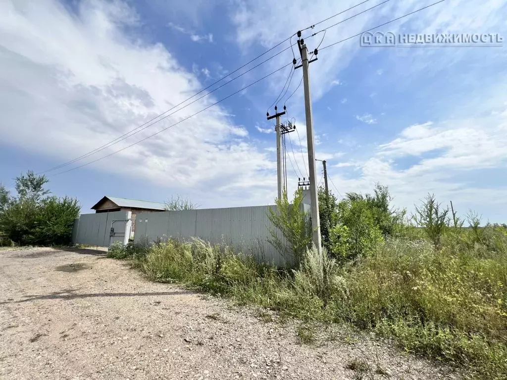Участок в Оренбургская область, Оренбургский район, с. Южный урал ул. ... - Фото 2