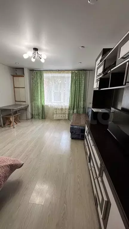 Комната 42,9 м в 1-к., 2/12 эт. - Фото 0
