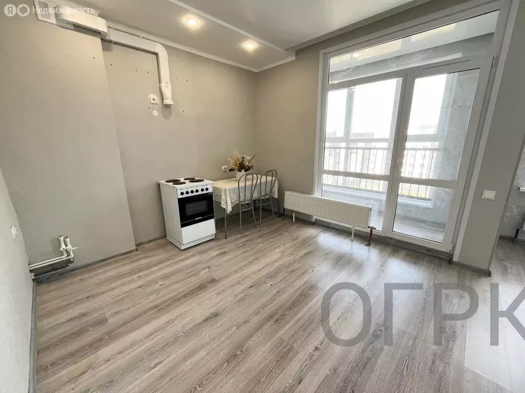 2-комнатная квартира: Уфа, улица Ивана Спатара, 18 (58.4 м) - Фото 2
