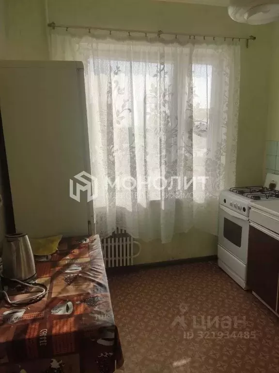 2-к кв. Белгородская область, Старый Оскол Рудничный мкр, 12А (45.0 м) - Фото 1