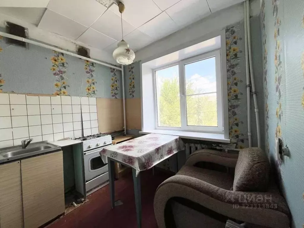 1-к кв. Астраханская область, Икрянинский район, Красные Баррикады рп ... - Фото 1