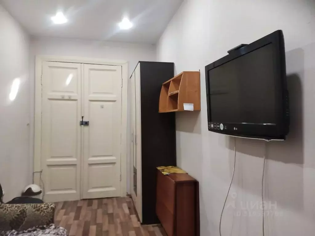 Комната Санкт-Петербург ул. Декабристов, 32 (10.0 м) - Фото 0