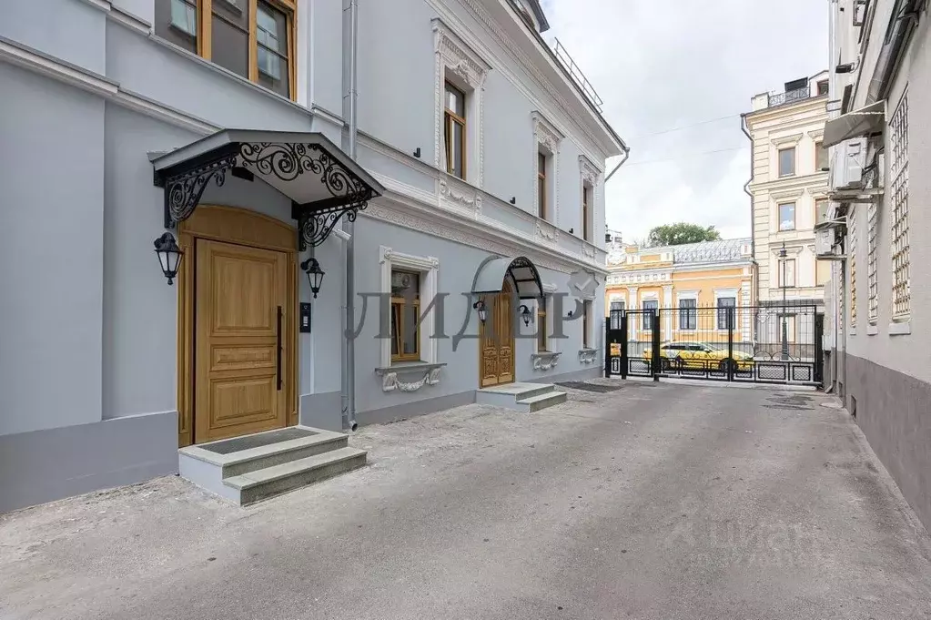 2-к кв. Москва ул. Пречистенка, 33/19С2 (75.7 м) - Фото 2