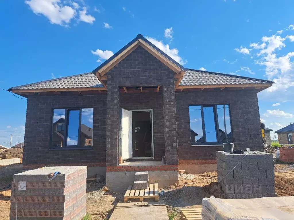 Дом в Оренбургская область, Оренбургский район, с. Благословенка, ... - Фото 2