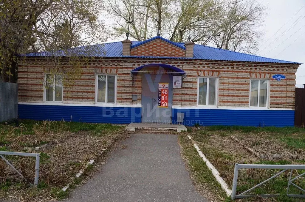 Помещение свободного назначения в Омская область, Таврическое рп ул. ... - Фото 0