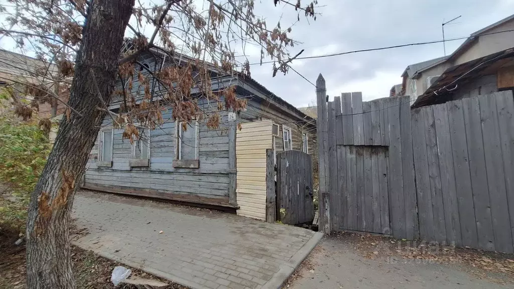 Дом в Астраханская область, Астрахань ул. Чалабяна, 14 (78 м) - Фото 1