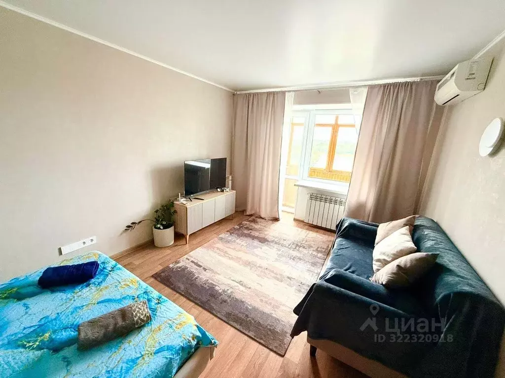 1-к кв. Омская область, Омск наб. Иртышская, 12 (35.0 м) - Фото 1