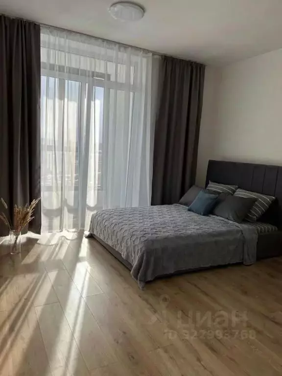 1-к кв. Свердловская область, Екатеринбург бул. Новосинарский, 5 (28.0 ... - Фото 1