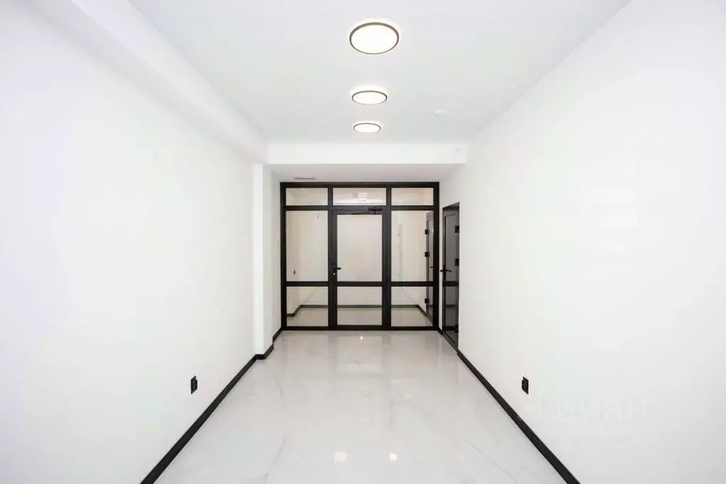 Помещение свободного назначения в Иркутская область, Иркутск ул. ... - Фото 2