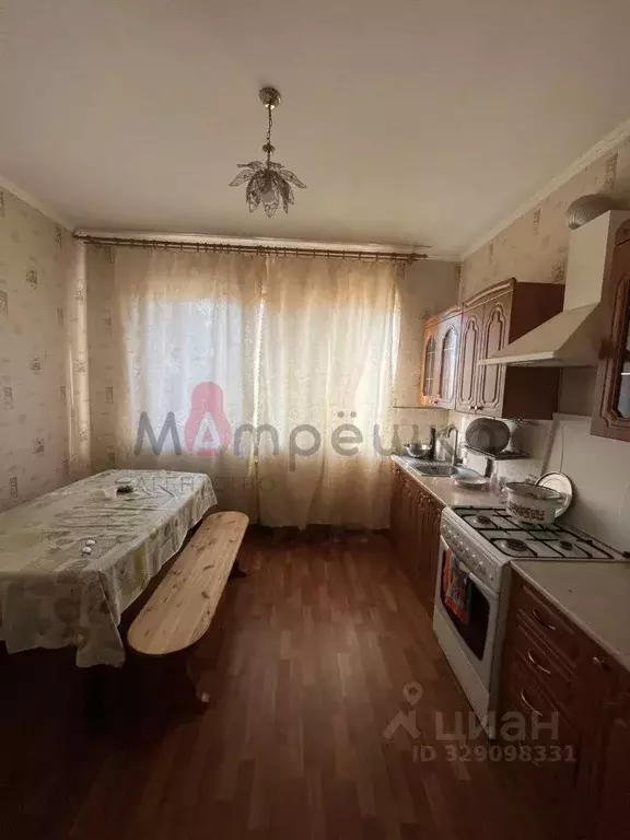 Дом в Белгородская область, Белгород Лесная ул. (180 м) - Фото 1