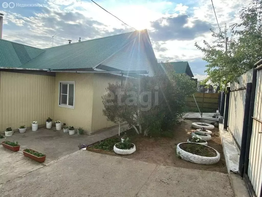 Дом в Чита, улица Чапаева (90 м) - Фото 2