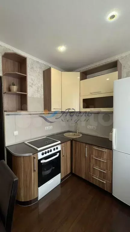 2-к. квартира, 44 м, 6/9 эт. - Фото 0