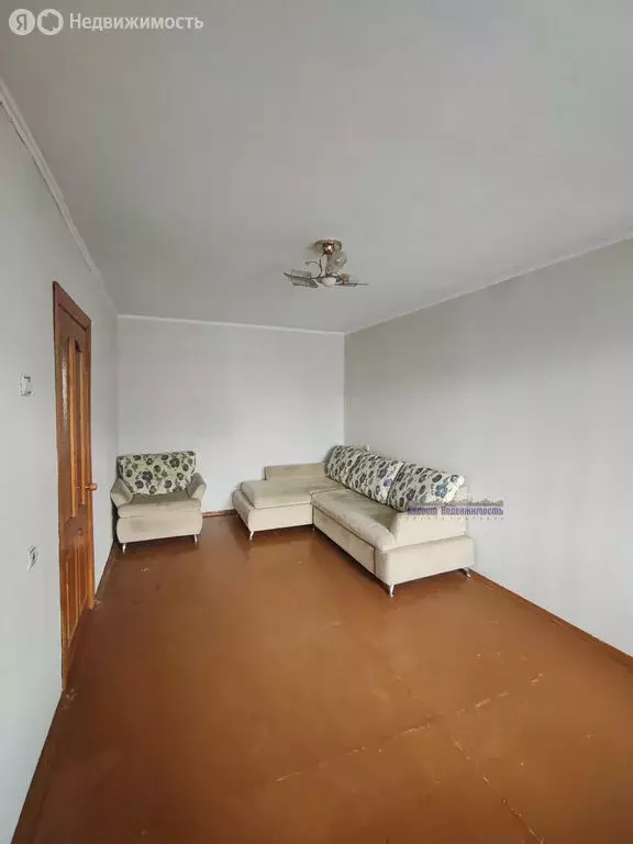 2-комнатная квартира: Барнаул, Взлётная улица, 10 (42.9 м) - Фото 0