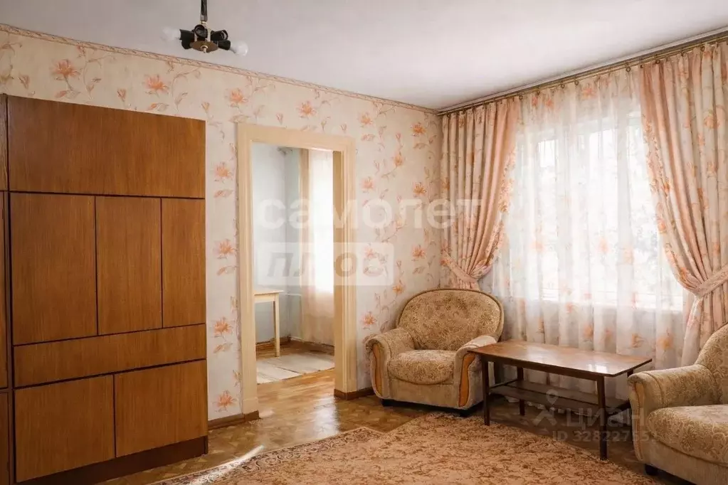 2-к кв. Челябинская область, Верхний Уфалей ул. Суворова, 3 (44.7 м) - Фото 2