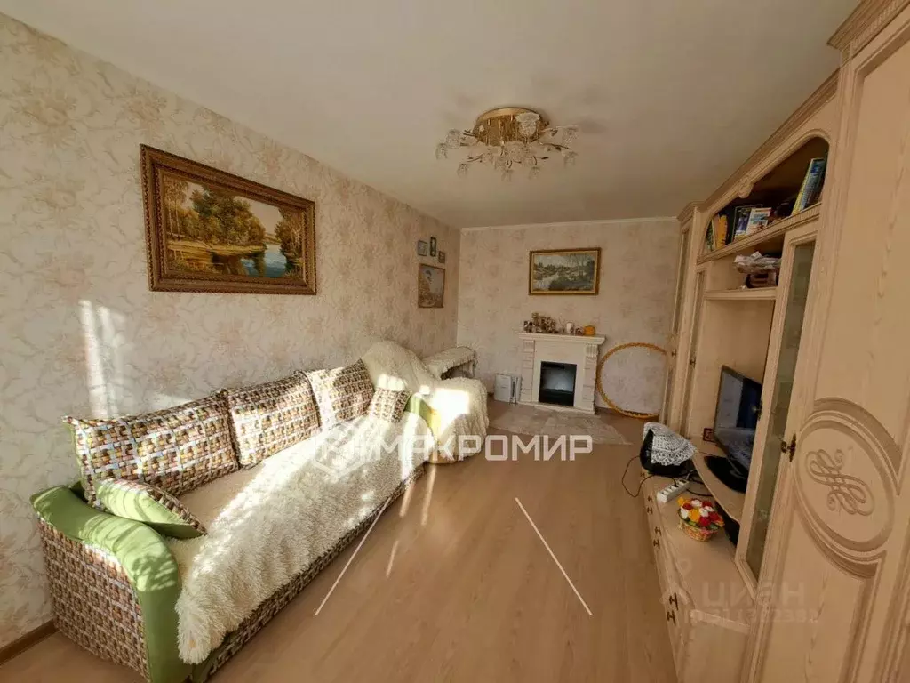 2-к кв. Ханты-Мансийский АО, Сургут ул. Республики, 80 (43.5 м) - Фото 0