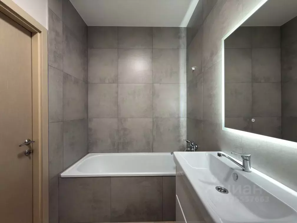 1-к кв. Свердловская область, Екатеринбург ул. Сурикова, 63/2 (43.3 м) - Фото 1