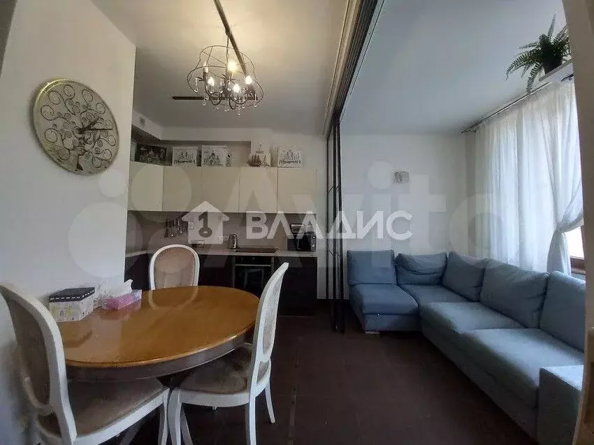 1-к. квартира, 60 м, 4/24 эт. - Фото 1
