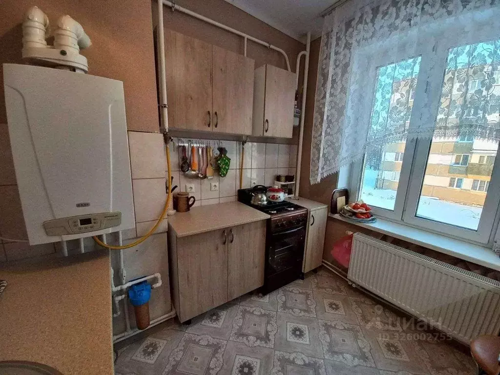 2-к кв. Калужская область, Сухиничи ул. Победы, 25Б (49.9 м) - Фото 1