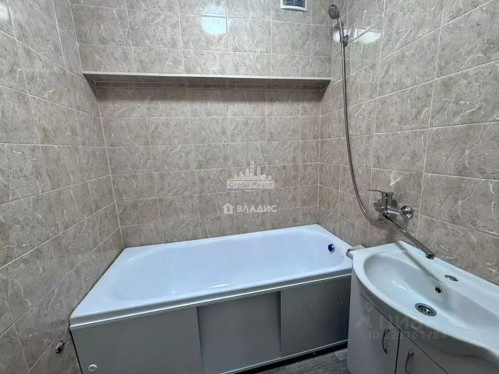 2-к кв. Крым, Керчь ул. Петра Дейкало, 7 (43.0 м) - Фото 2