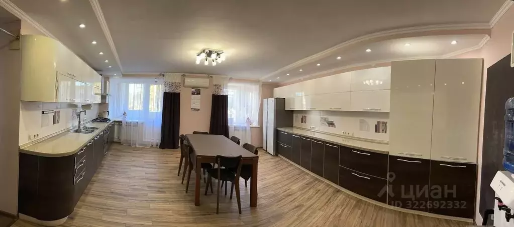 4-к кв. Саратовская область, Энгельс Одесская ул., 83 (179.4 м) - Фото 0