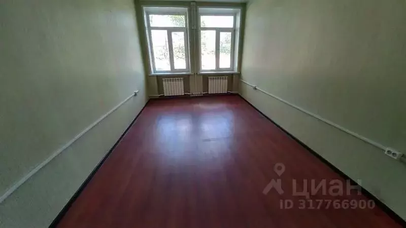 Офис в Нижегородская область, Нижний Новгород ул. Монастырка, 13 (17 ... - Фото 1