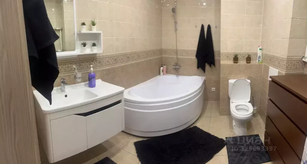 3-к кв. Ленинградская область, Кудрово г. Всеволожский район, ... - Фото 1