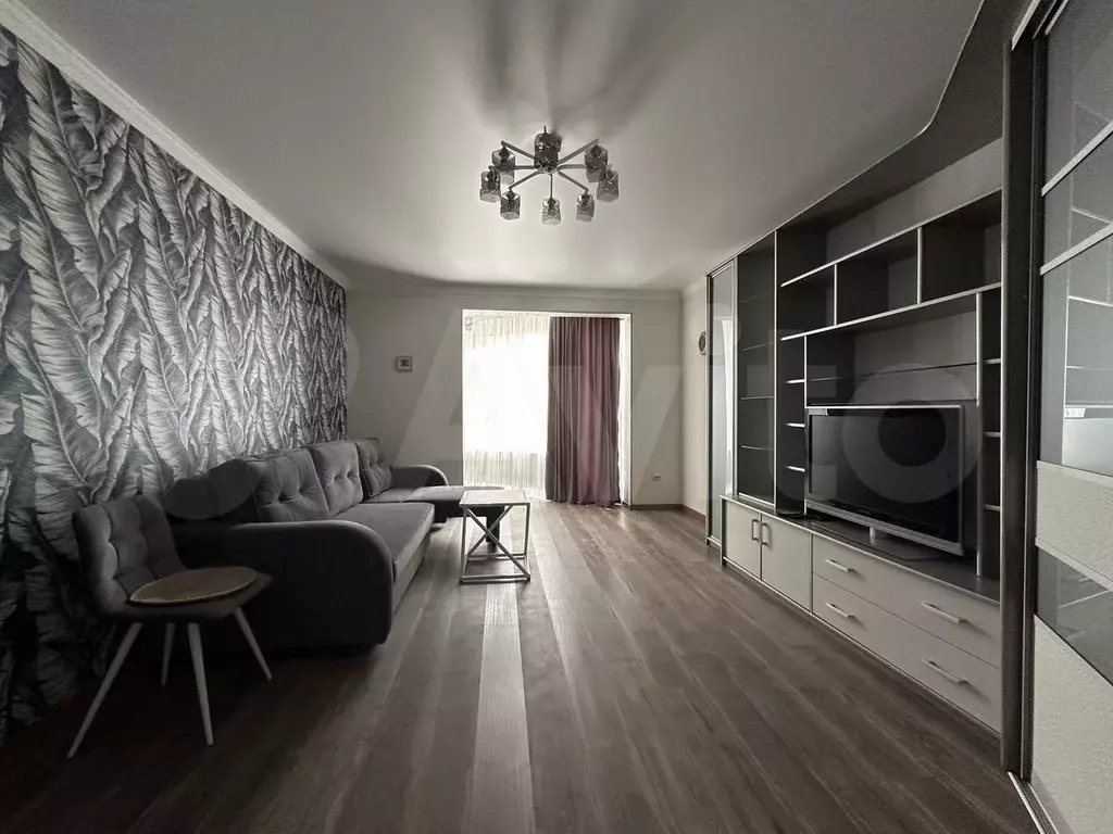 1-к. квартира, 70 м, 12/16 эт. - Фото 1