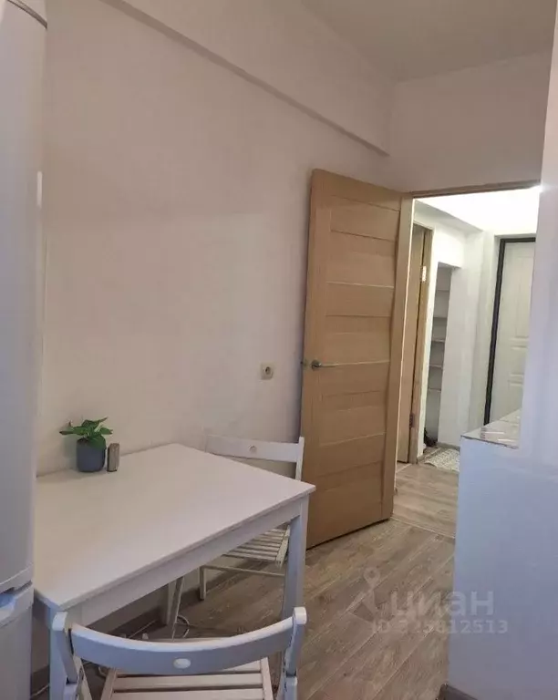 1-к кв. Омская область, Омск ул. Перелета, 22к1 (27.6 м) - Фото 2