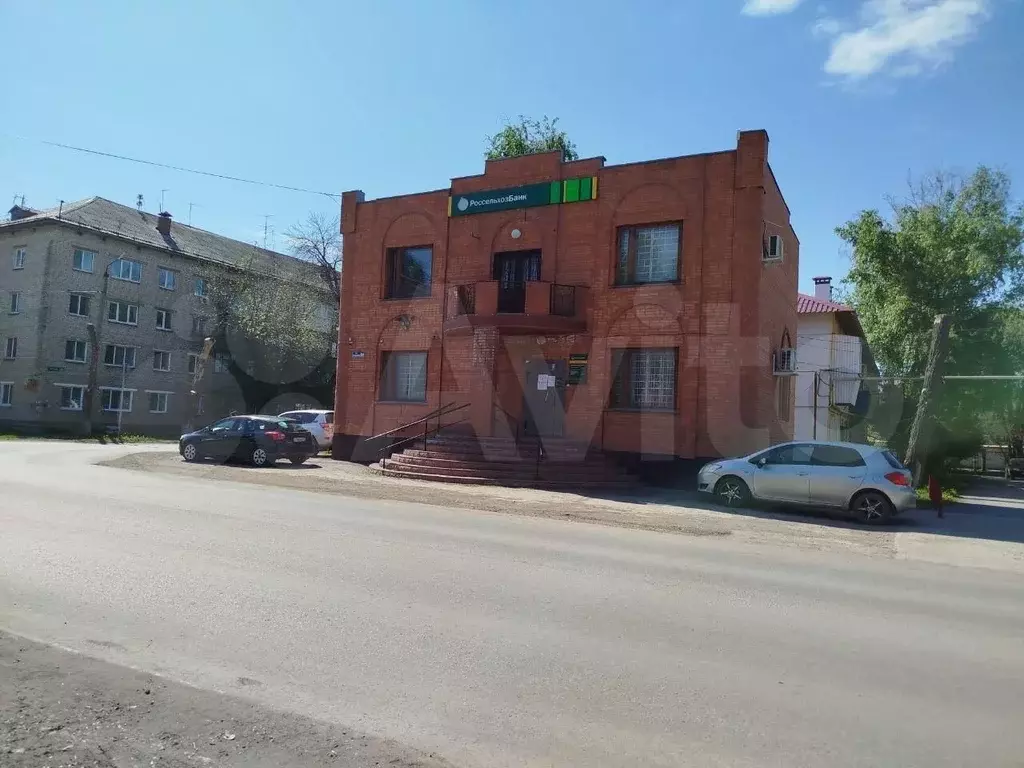 Продажа отдельно стоящего помещения на 1 линии 244,7 м2 - Фото 1