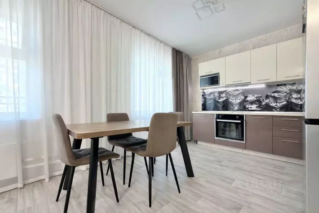 3-к кв. Красноярский край, Красноярск просп. 60 лет Образования СССР, ... - Фото 1