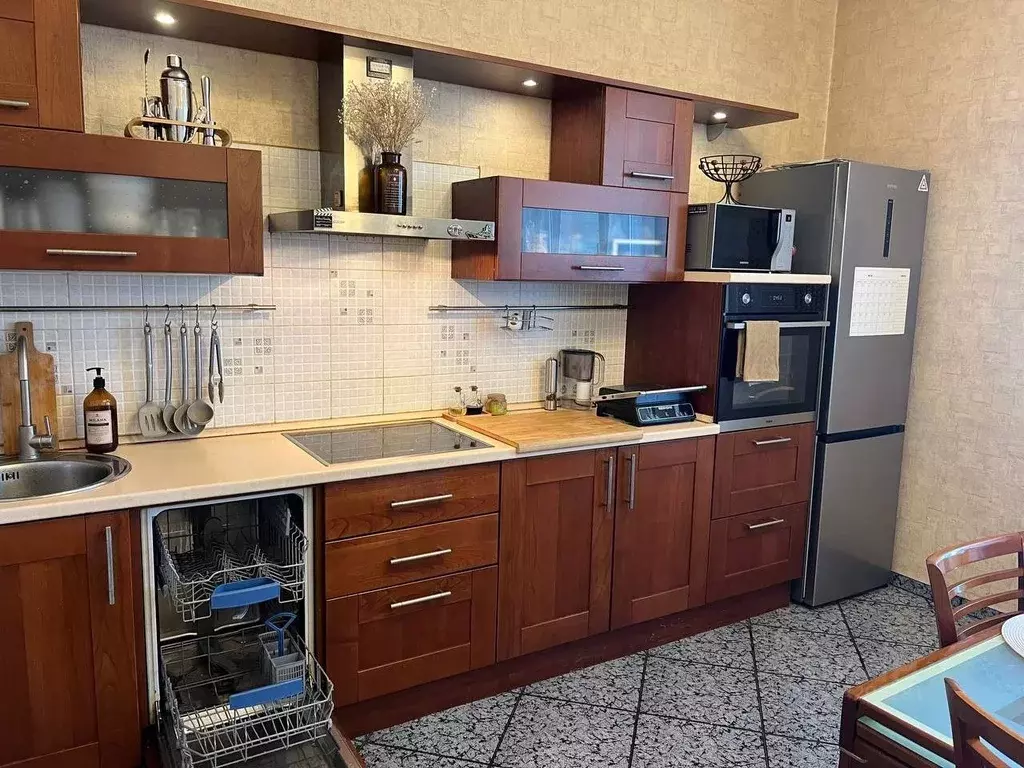 2-к кв. Москва ул. Короленко, 5 (100.0 м) - Фото 2