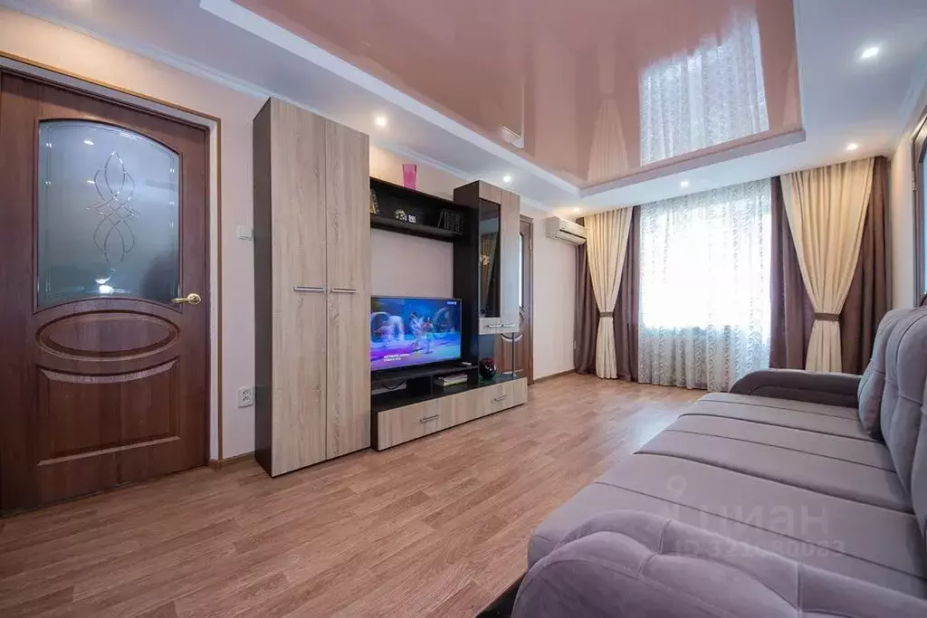 2-к кв. Крым, Феодосия ул. Советская, 20 (52.0 м) - Фото 1