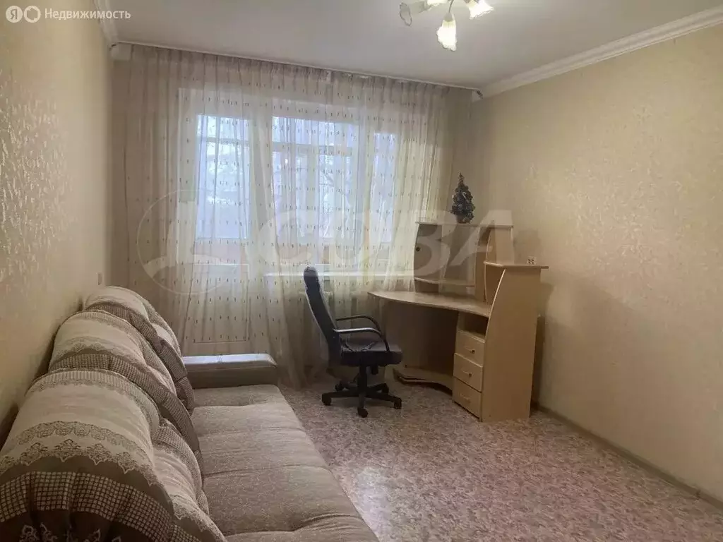 2-комнатная квартира: Тюмень, улица Пермякова, 54 (52 м) - Фото 0