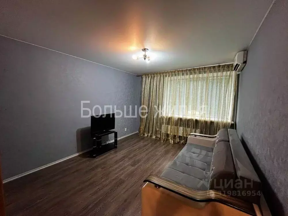 1-к кв. Волгоградская область, Волгоград Голубинская ул., 8 (34.4 м) - Фото 1