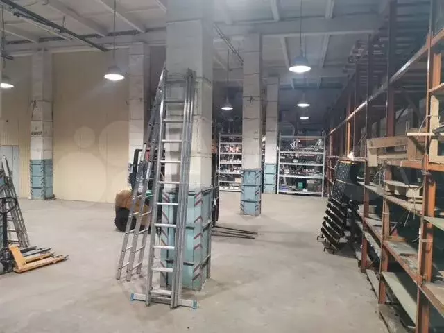 с НДС. Склад, 350 м - Фото 0