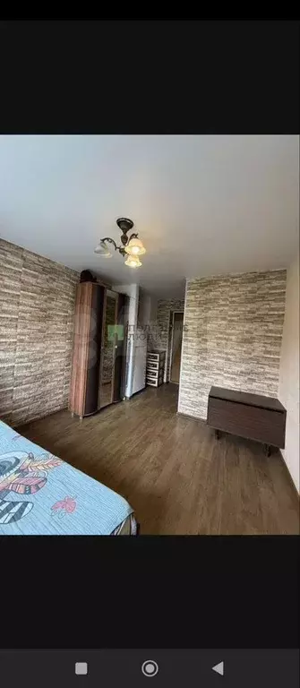 Комната 13,5 м в 1-к., 4/5 эт. - Фото 1