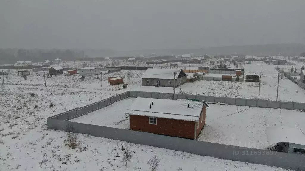 Участок в Московская область, Волоколамский городской округ, д. ... - Фото 0